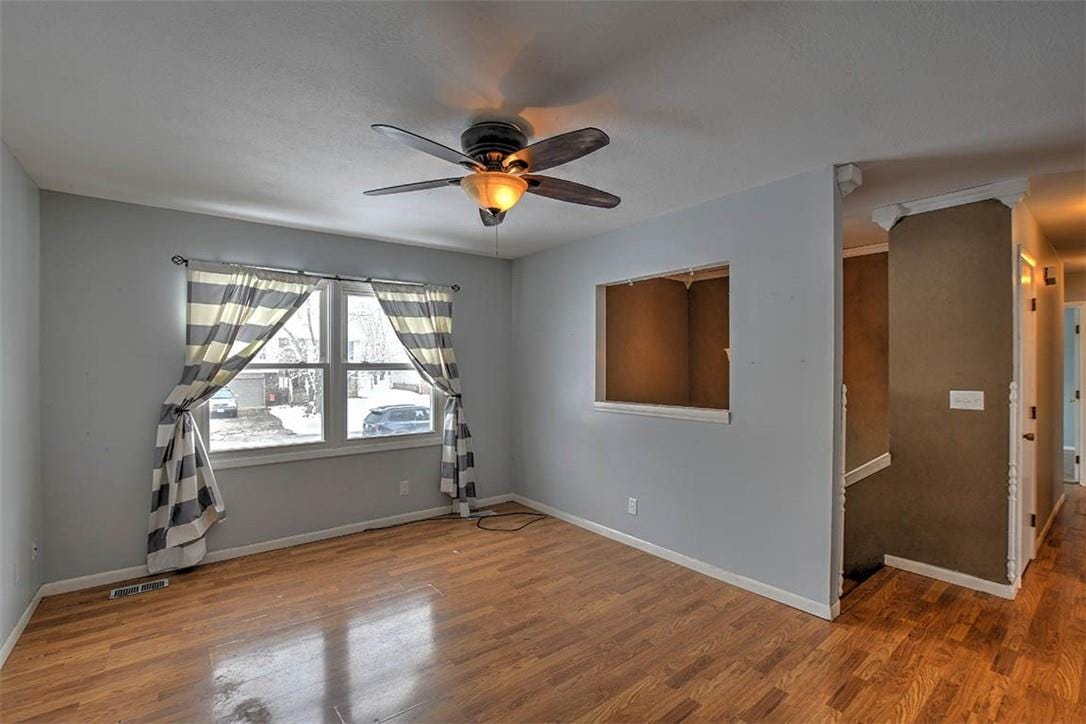 Sold 235 Bell Court, Mt. Zion, IL 62549 4 Beds / 2 Full Baths 107,400