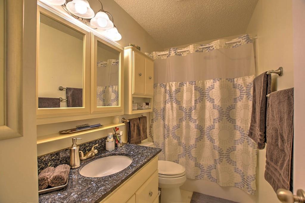 3550 Meadowlark Drive, Decatur, IL 62526