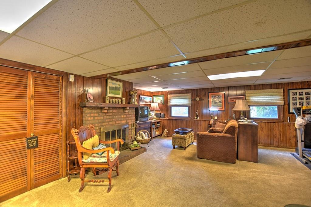 3550 Meadowlark Drive, Decatur, IL 62526