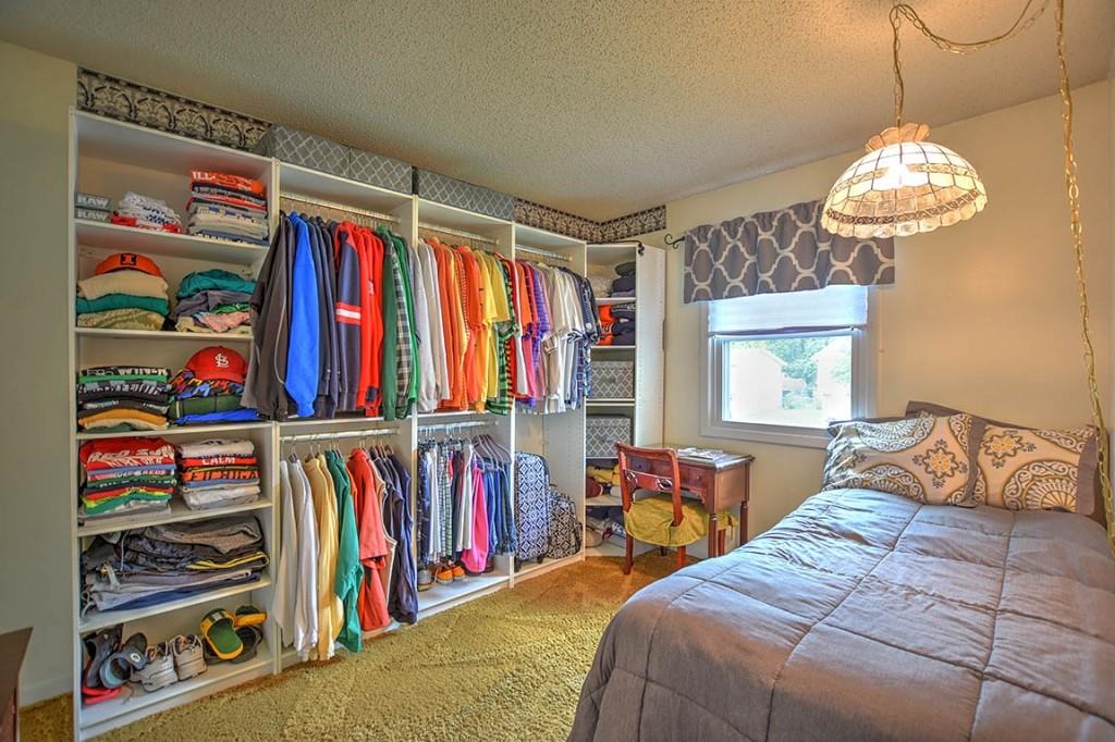 3550 Meadowlark Drive, Decatur, IL 62526