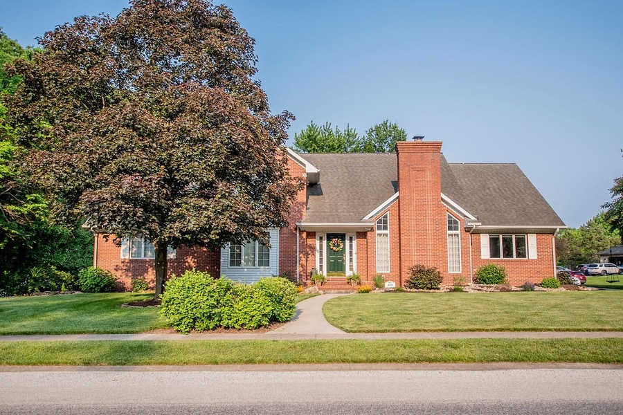 Homes with a Pool in Decatur, Macon County, and Central Illinois