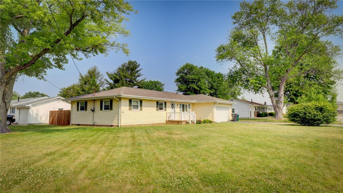 805 W Baker Drive, Mt. Zion, IL 62549