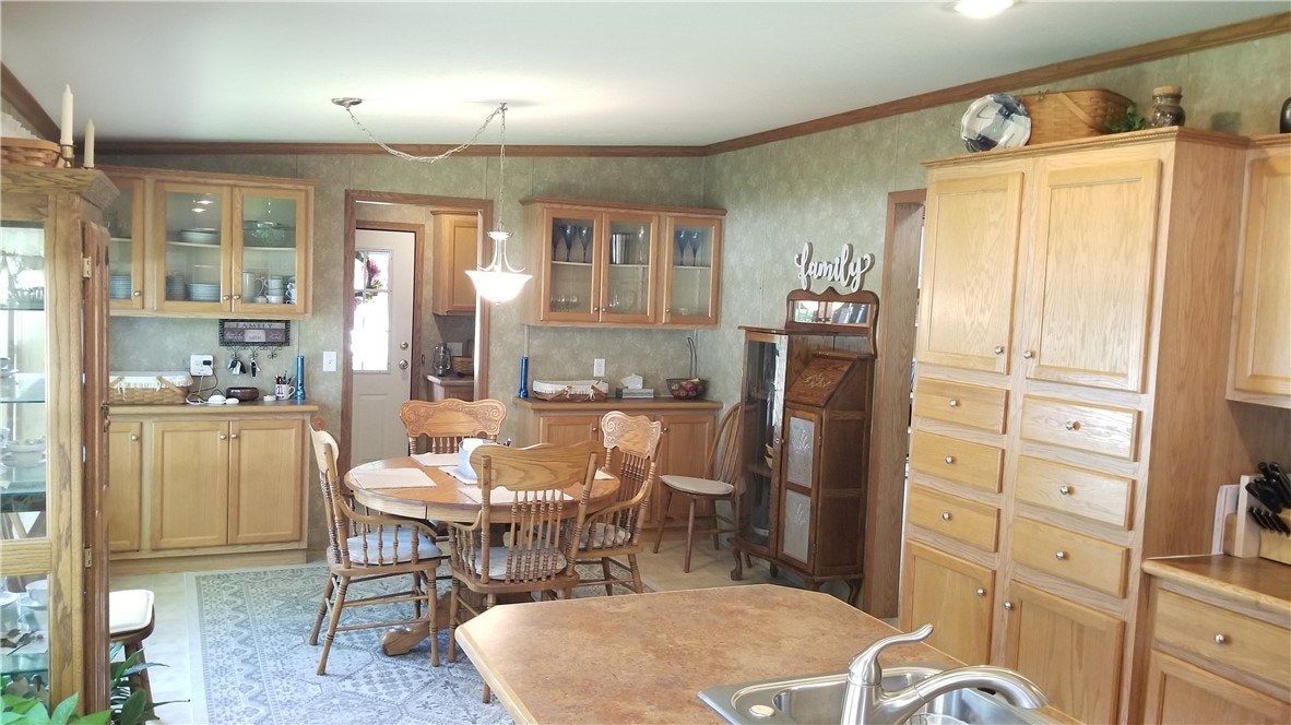 211 S Cedar Street, Stewardson, IL 62463