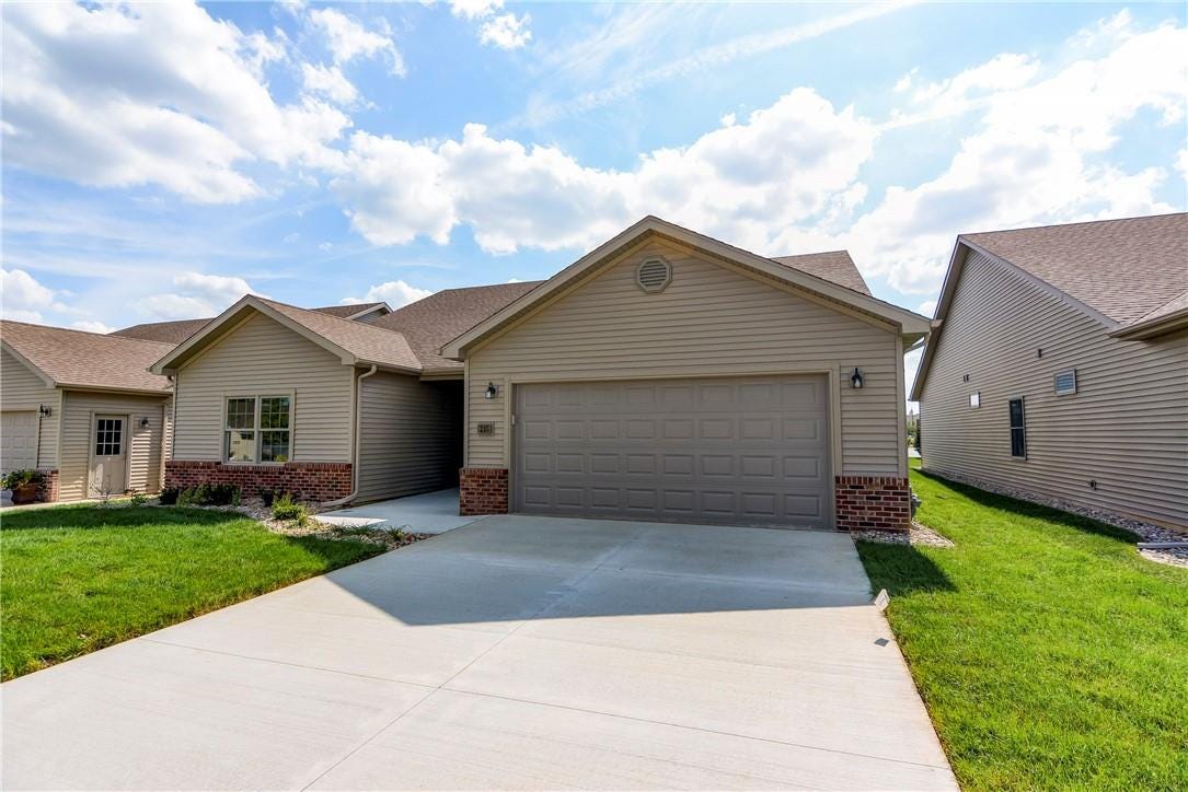 235 August Hill Drive, Mt. Zion, IL 62549