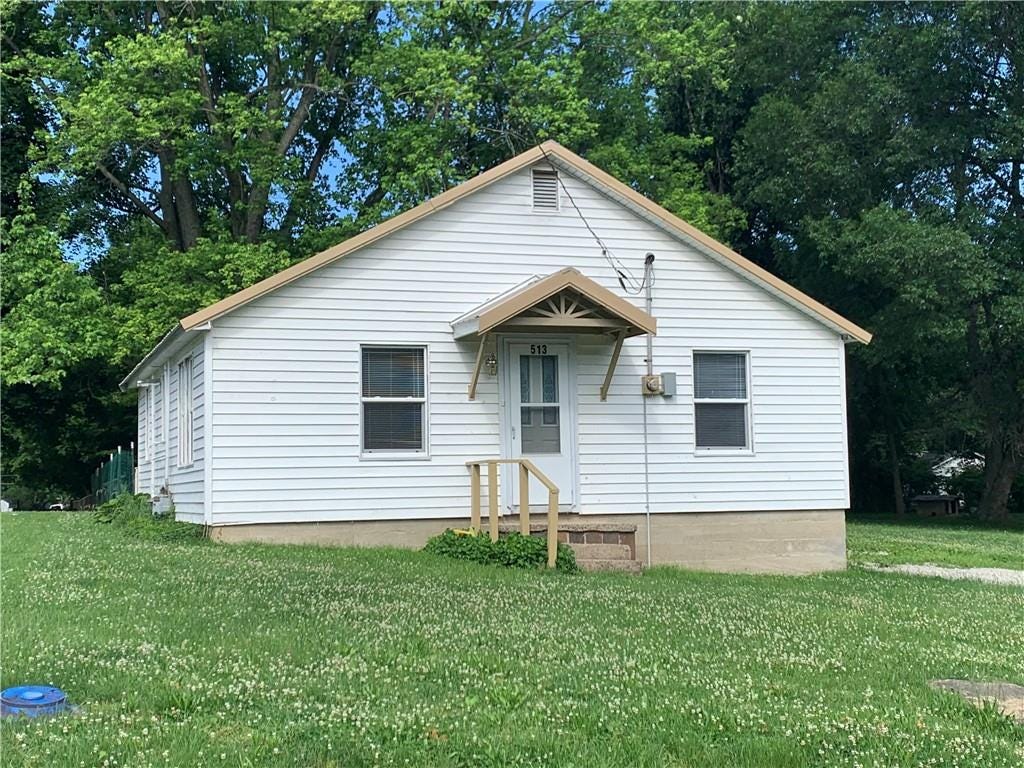 513 Mill Street, Greenup, IL 62428